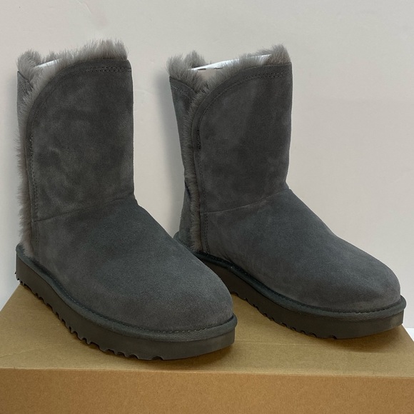 classic short fluff uggs